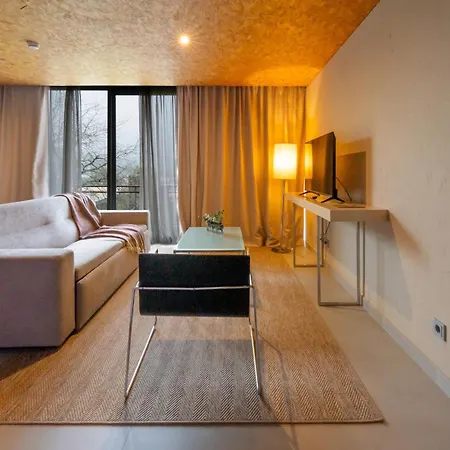 Paraiso & Lägenhetshotell Guimarães