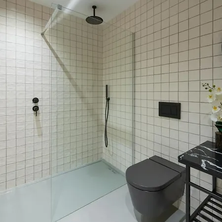 Lägenhetshotell Paraiso & 4*