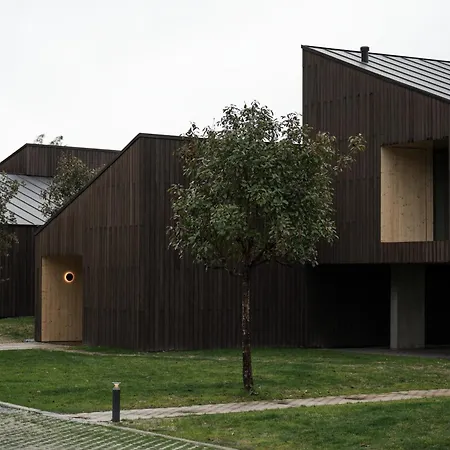 Paraiso & Lejlighedshotel 4*