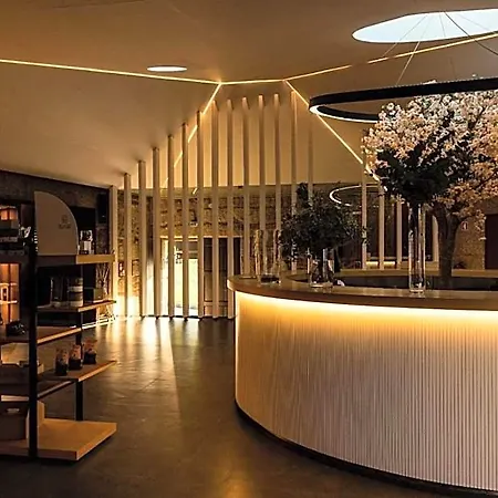 Paraiso & 公寓式酒店 4*