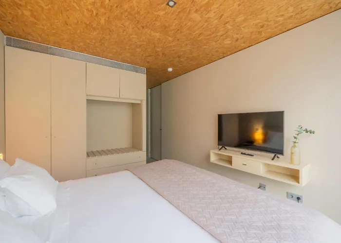 Paraiso & 귀마레스